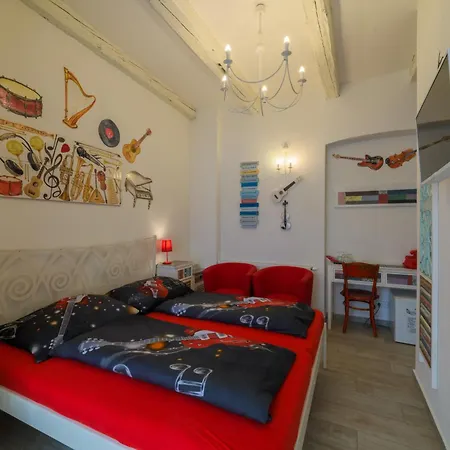 U Zamku 4* Melnik