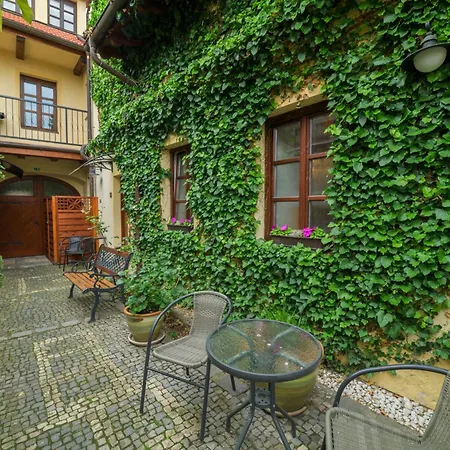 Guest house U Zamku Melnik