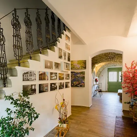 U Zamku Guest house