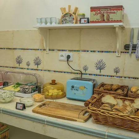 U Zámku 4* Mělník