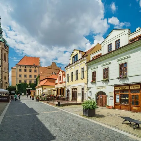 U Zamku Melnik