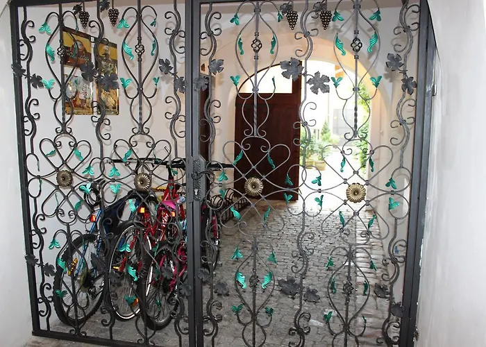 U Zámku Pensión 4*