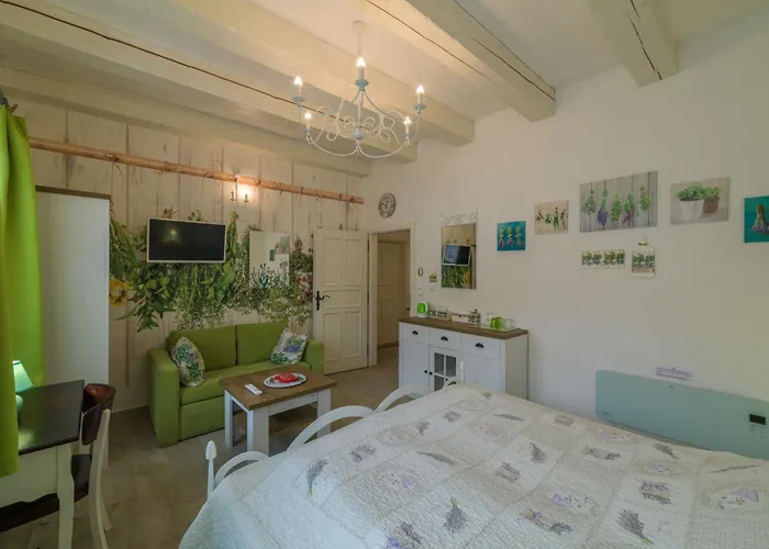 Pensión U Zámku 4*