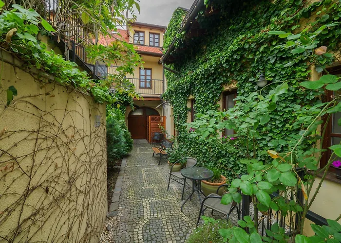 U Zámku Pensión Mělník