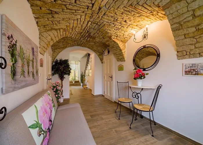 U Zámku Pensión 4*